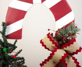 How to make giant candy cane decoration