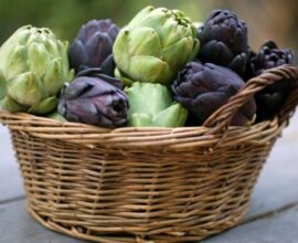 How to cook baby artichokes italian style