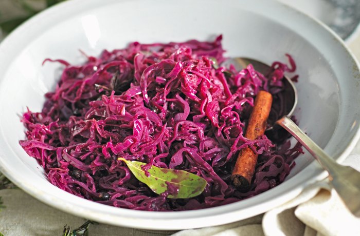 How to cook red cabbage indian style