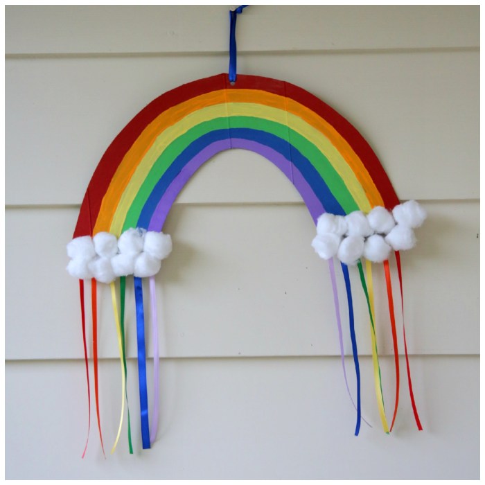 How to make a large rainbow decoration